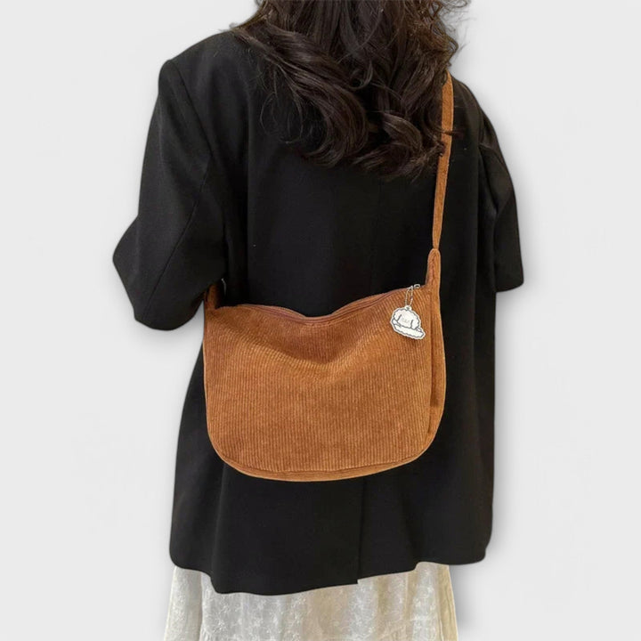 Helene | Borsa